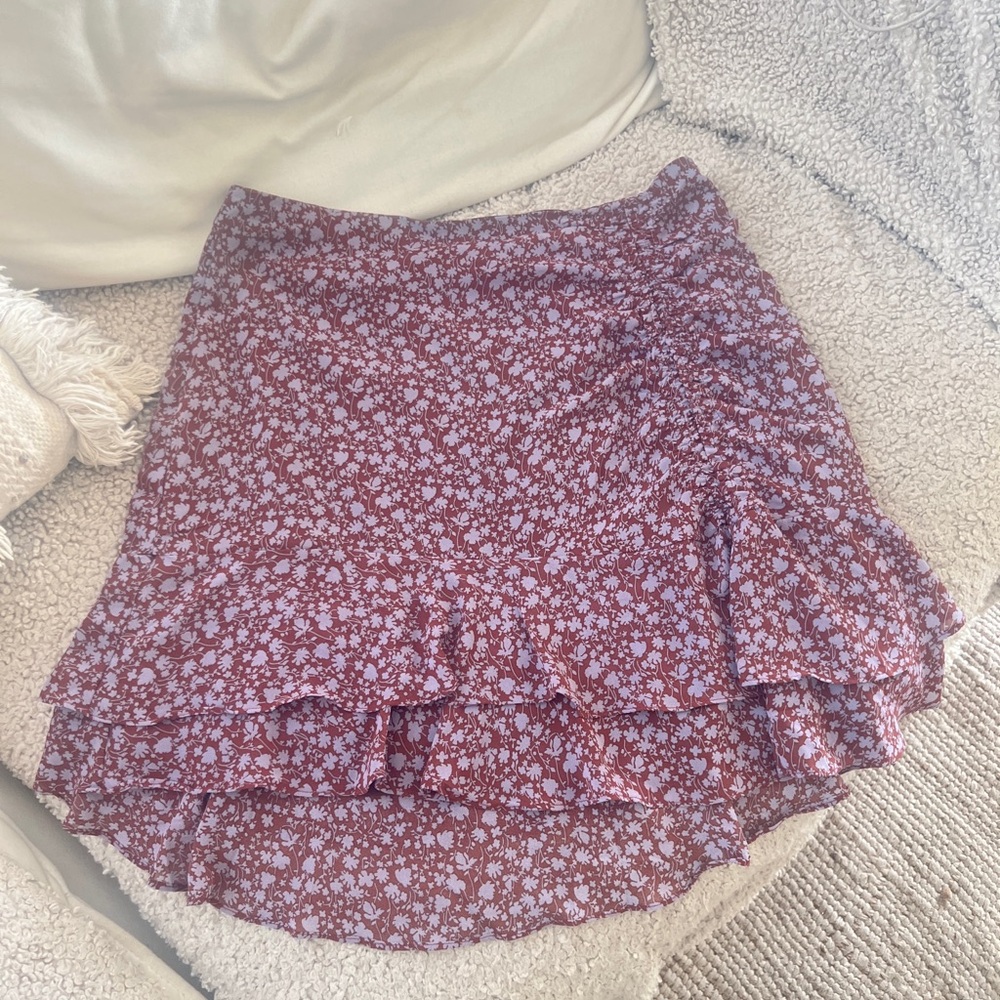 Lush Floral Ruffle Skirt XL